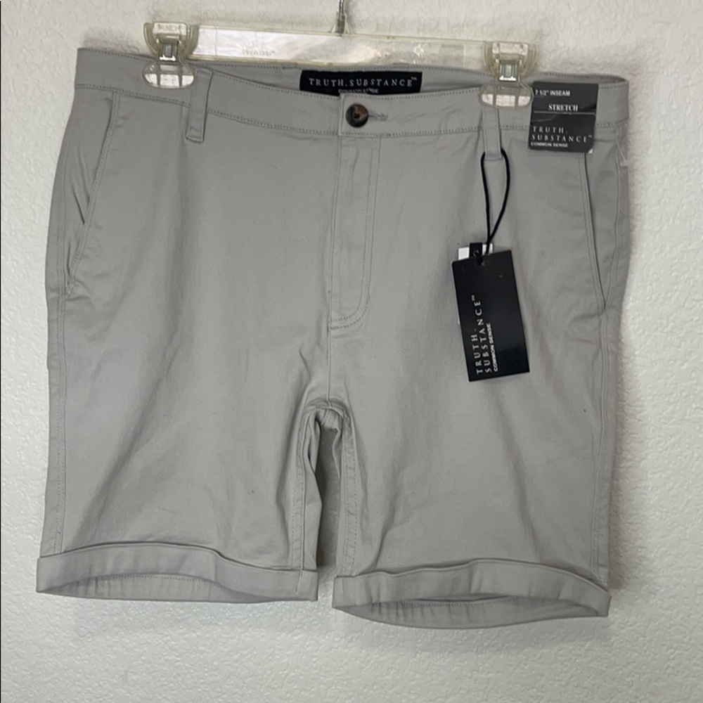 TRUTH SUBSTANCE men's grey cargo short strech size 32